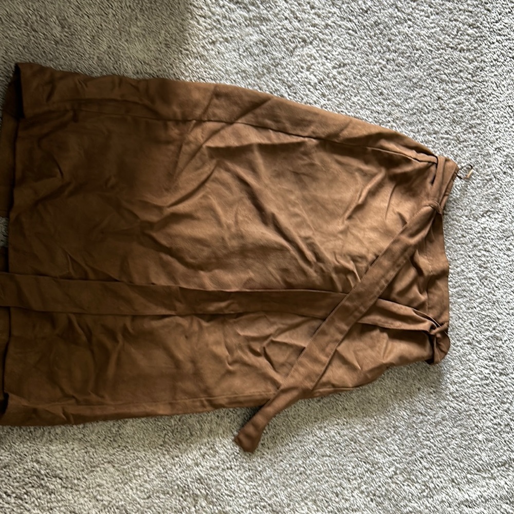 Brown tie waist skirt